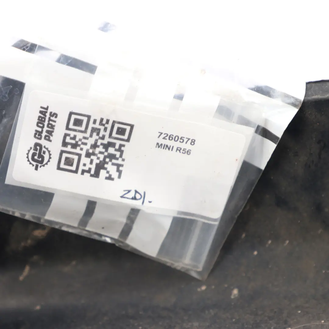 Pare chocs arrière Spoiler Diffuseur central pour Mini Cooper R56 R57 LCI R58 à propos du numéro de pièce 7260578 Mini Cooper R56 R57 LCI R58 Pare chocs arrière Spoiler Diffuseur central - SKU 7260578 - Numéro de pièce 7260578