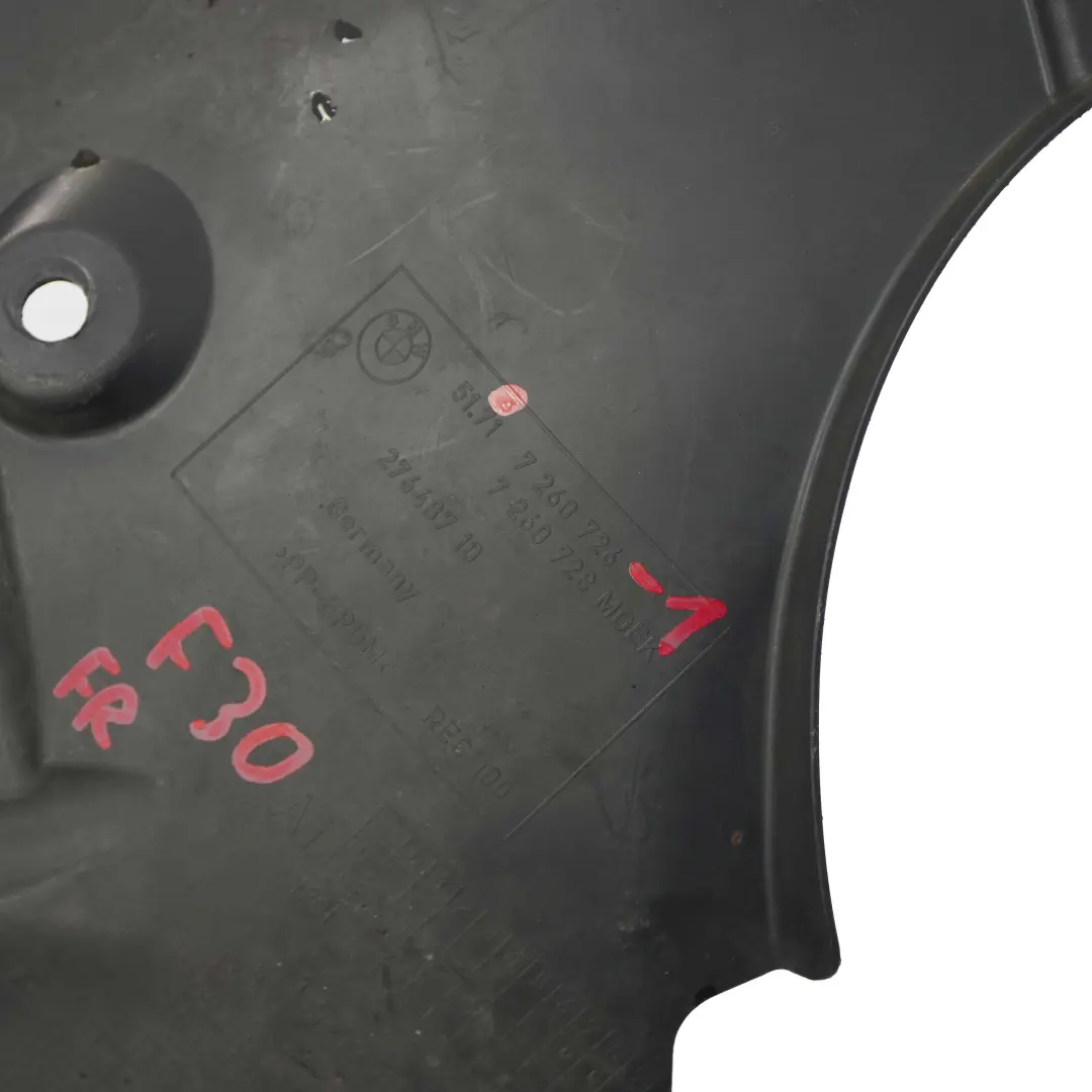 BMW F30 Protector Antisalpicaduras Seccion Delantera Paso Rueda Derecha - SKU 7260726-1 - Número de pieza 7260726