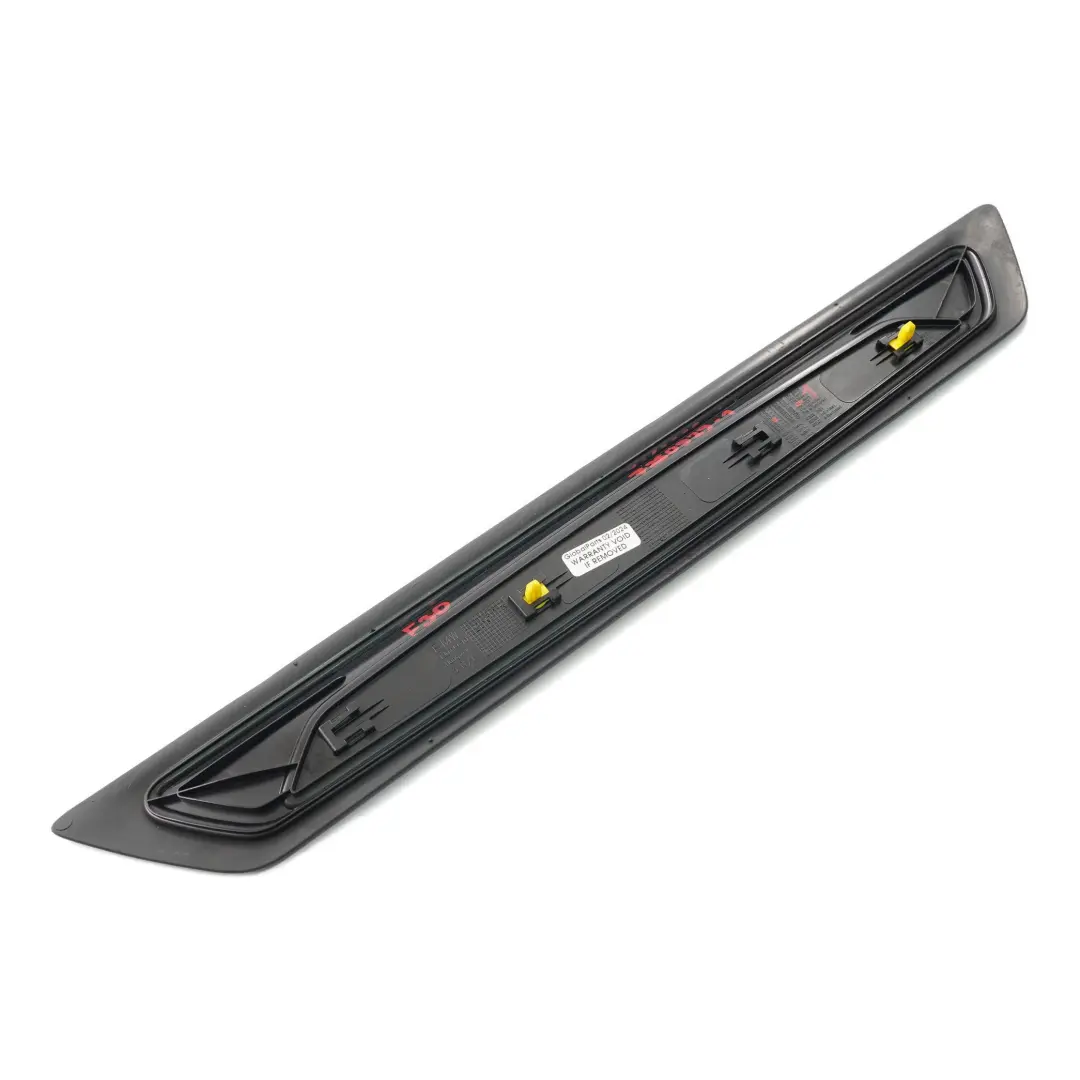  Coperchio d'ingresso BMW F30 anteriore sinistro destro Piastra gradini - SKU 7260929-1 - Numero di parte 7260929