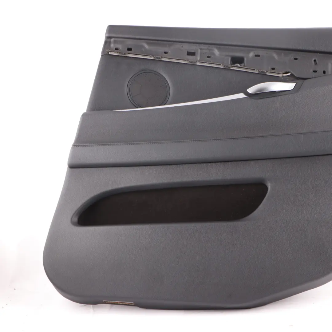 Carte de porte BMW F07 Garniture doublure porte arrière droite cuir Dakota Black pour à propos du numéro de pièce 7261018 Carte de porte BMW F07 Garniture doublure porte arrière droite cuir Dakota Black - SKU 7261018 - Numéro de pièce 7261018