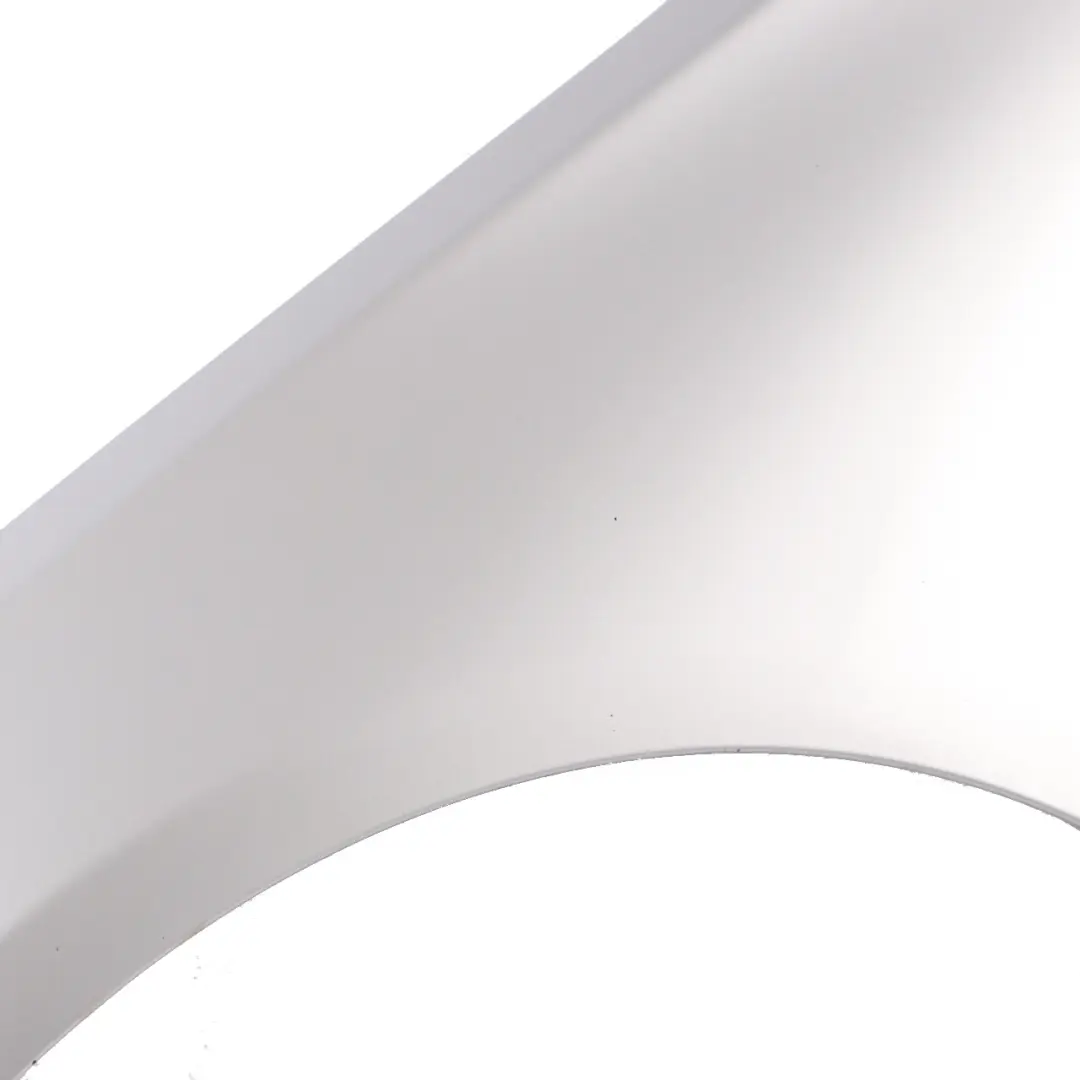Wing Fender Front Left Side Panel N/S Titansilber Silver Metallic - 354 to BMW F01 with Part number 7261461 BMW F01 Wing Fender Front Left Side Panel N/S Titansilber Silver Metallic - 354 - SKU 7261461-TS - Part number 7261461