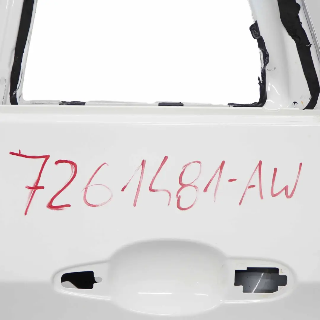 Puerta Trasera Izquierda Alpinweiss 3 - 300 para BMW X5 E70 con número de pieza 7261481 BMW X5 E70 Puerta Trasera Izquierda Alpinweiss 3 - 300 - SKU 7261481-AW - Número de pieza 7261481