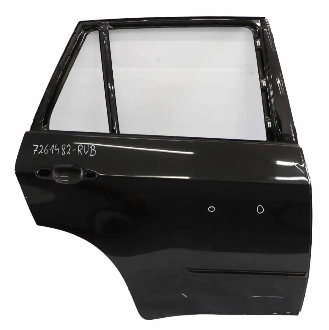 Porta posteriore destra Ruby Black Rubinschwarz Metallic - S23 per BMW X5 E70 con numero di parte 7261482 BMW X5 E70 Porta posteriore destra Ruby Black Rubinschwarz Metallic - S23 - SKU 7261482-RUB - Numero di parte 7261482