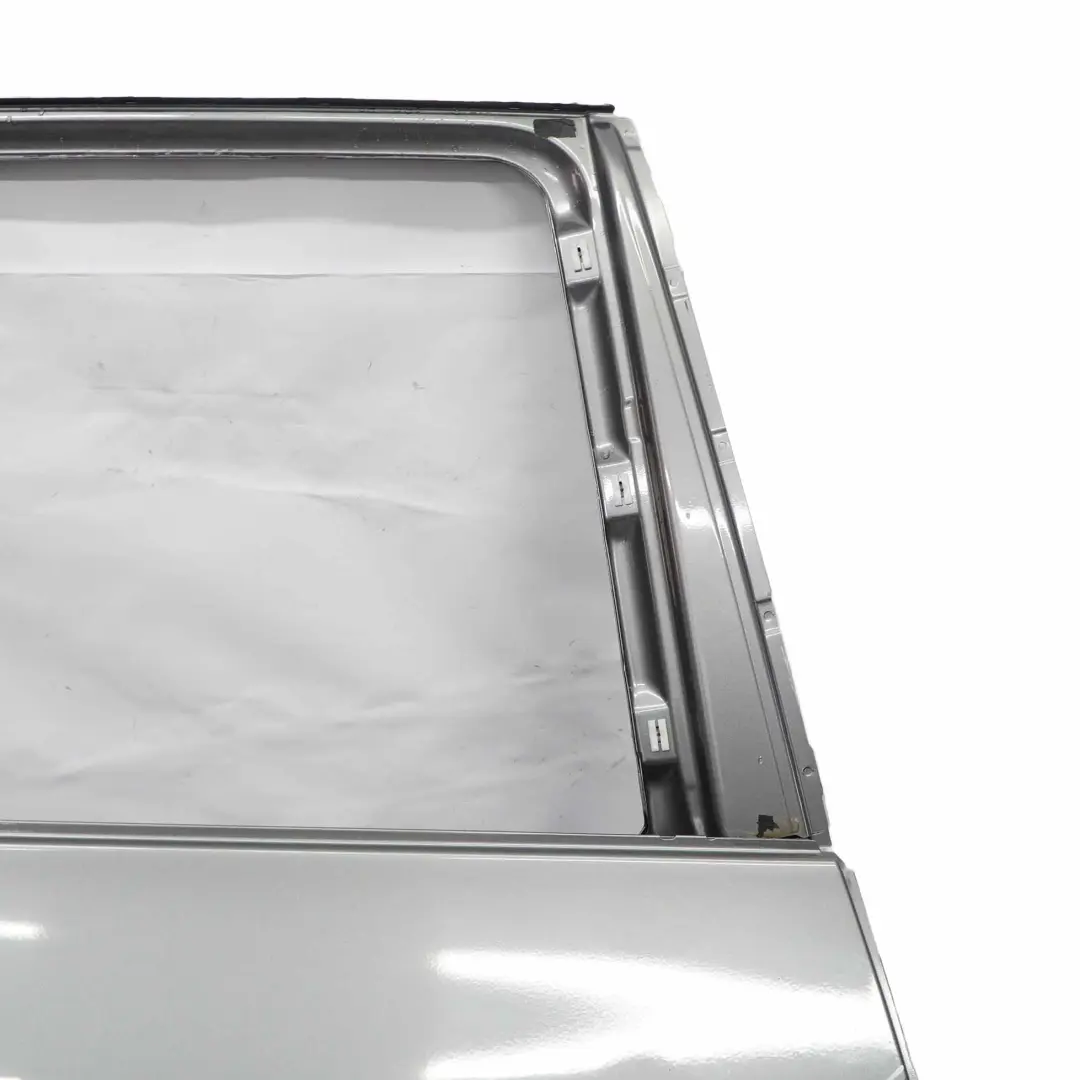 Puerta Trasera Derecha Spacegrau Metallic - A52 para BMW X5 E70 con número de pieza 7261482 BMW X5 E70 Puerta Trasera Derecha Spacegrau Metallic - A52 - SKU 7261482-SCG1 - Número de pieza 7261482