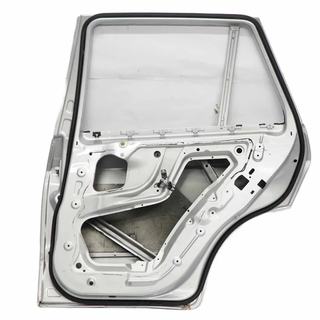 Door Rear Right O/S Titansilber Titan Silver Metallic - 354 to BMW X5 E70 with Part number 7261482 BMW X5 E70 Door Rear Right O/S Titansilber Titan Silver Metallic - 354 - SKU 7261482-TS1 - Part number 7261482