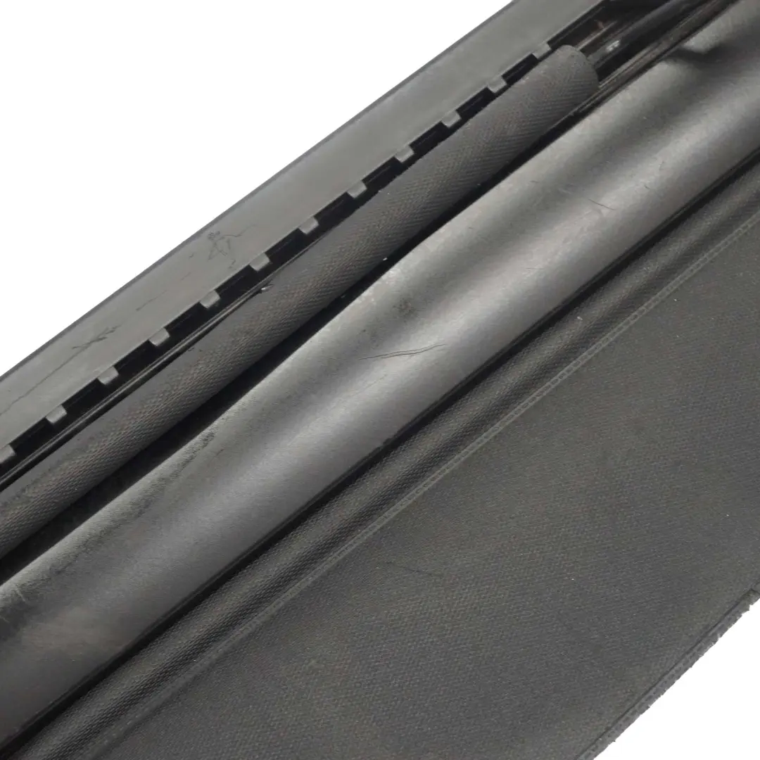Tenda A Rullo BMW E91 LCI Touring Combinazione Nero Ripiano Pacchi per con numero di parte 7261926 Tenda A Rullo BMW E91 LCI Touring Combinazione Nero Ripiano Pacchi - SKU 7261926-5 - Numero di parte 7261926