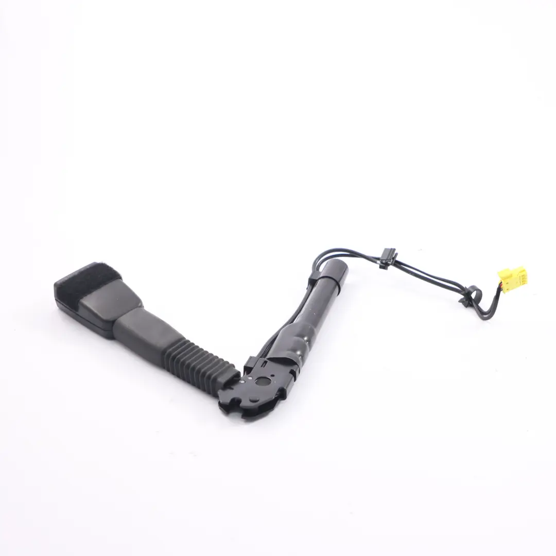 Belt Buckle BMW F06 F13 F33 Tensioner Lower Belt Front Left N/S to Seat with Part number 7261945 Seat Belt Buckle BMW F06 F13 F33 Tensioner Lower Belt Front Left N/S - SKU 7261945 - Part number 7261945