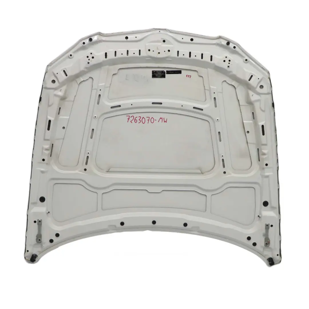 Maska pokrywa silnika Mineralweiss do BMW E92 E93 LCI o numerze 7168514 BMW E92 E93 LCI Maska pokrywa silnika Mineralweiss - SKU 7263070-MW - Numer Części 7168514