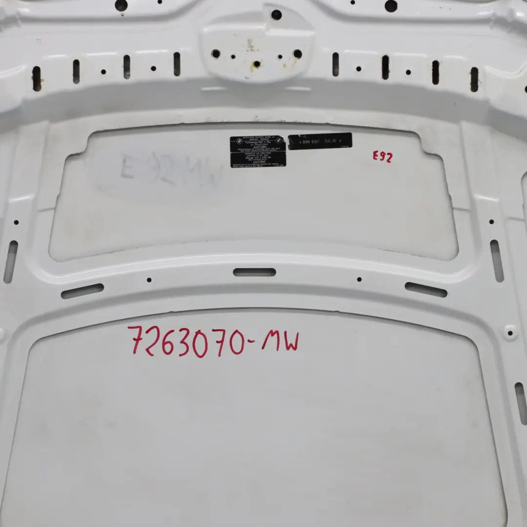 Maska pokrywa silnika Mineralweiss do BMW E92 E93 LCI o numerze 7168514 BMW E92 E93 LCI Maska pokrywa silnika Mineralweiss - SKU 7263070-MW - Numer Części 7168514