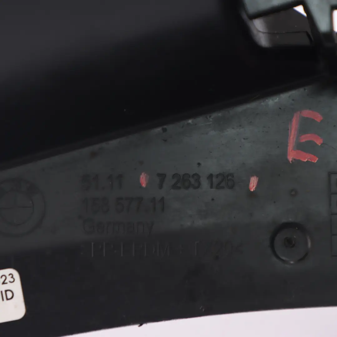 BMW E82 E88 Kierownica Powietrza Kanał Boczny Przedni Prawy - SKU 7263126 - Numer Części 7263126