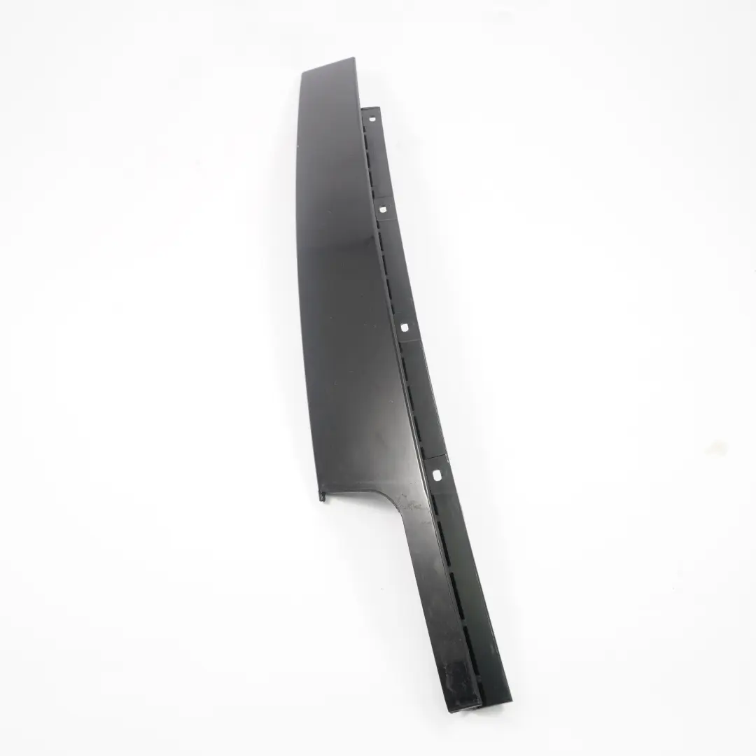 Tapa Delantera Derecha Columna Puerta B Alto Brillo para BMW F30 F31 LCI con número de pieza 7263384 BMW F30 F31 LCI Tapa Delantera Derecha Columna Puerta B Alto Brillo - SKU 7263384 - Número de pieza 7263384