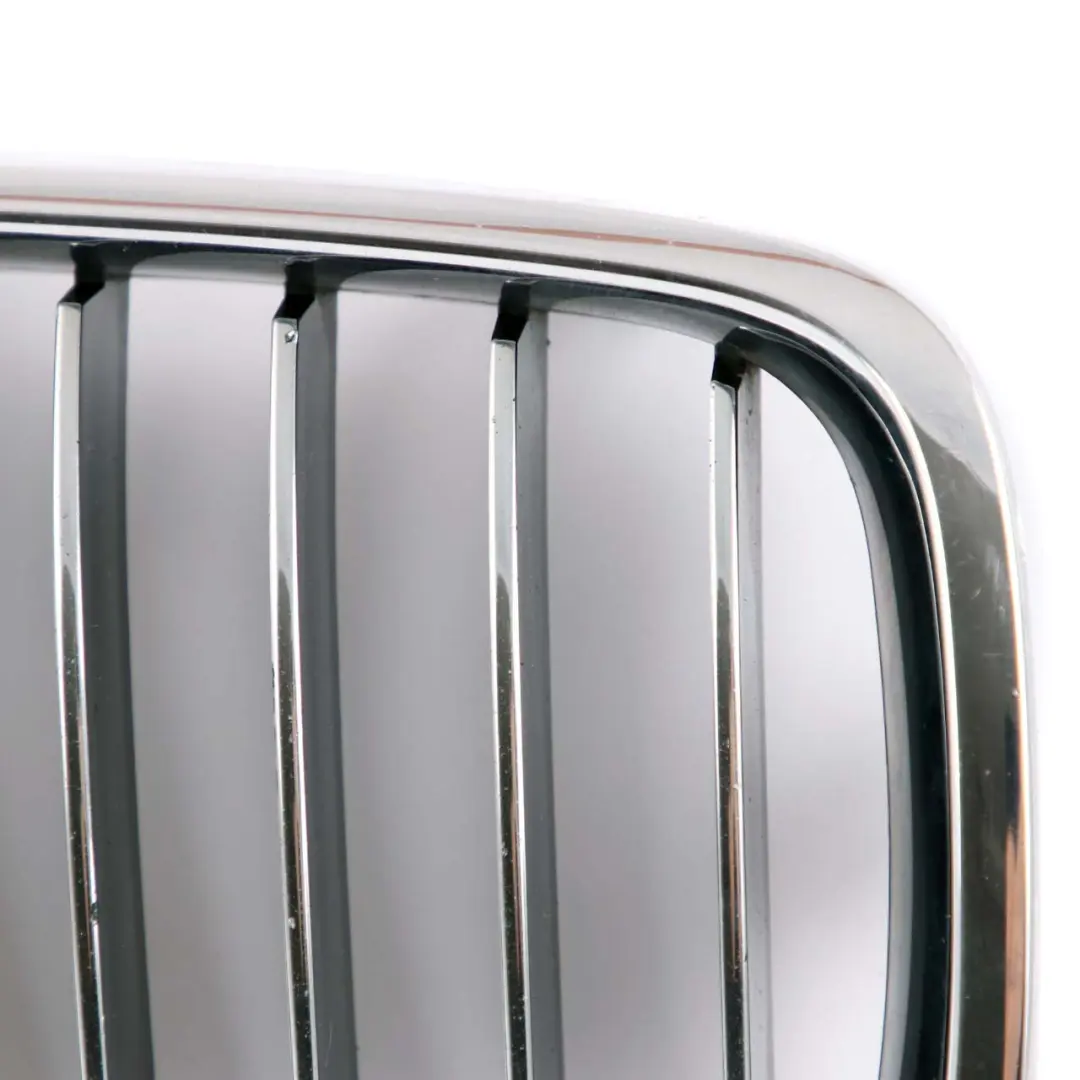 Grille Kidney BMW F30 F31 Front Bumper Frame Right O/S Luxury Chrome to with Part number 7263482 Grille Kidney BMW F30 F31 Front Bumper Frame Right O/S Luxury Chrome - SKU 7263482 - Part number 7263482