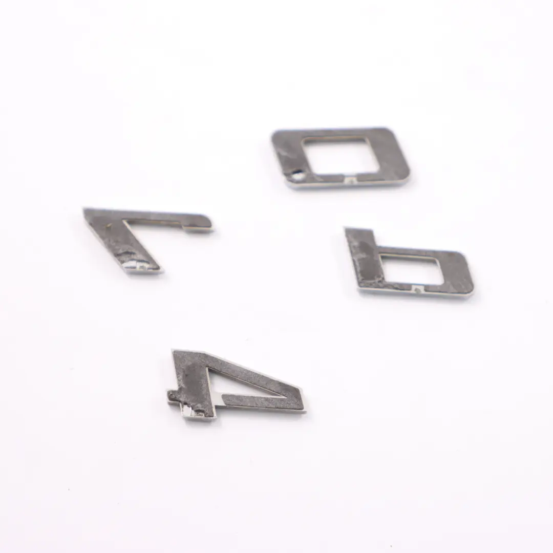 Napis Tylnej Klapy Znaczek Logo Emblemat do BMW F01 740d o numerze 7263598 BMW F01 740d Napis Tylnej Klapy Znaczek Logo Emblemat - SKU 7263598 - Numer Części 7263598