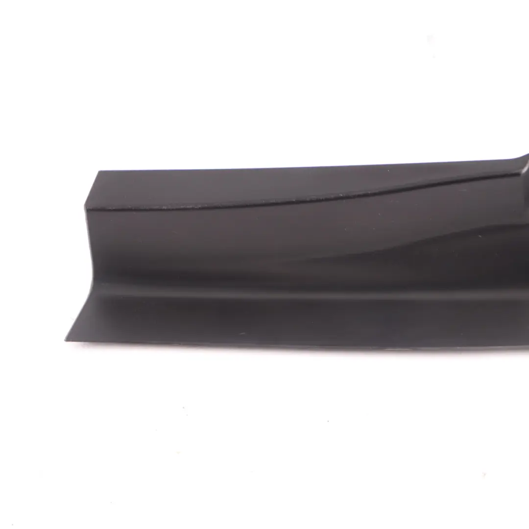 Tapa Luz Maletero Tapa Trasera Derecha O/S Negro para BMW X3 F25 con número de pieza 7263604 BMW X3 F25 Tapa Luz Maletero Tapa Trasera Derecha O/S Negro - SKU 7263604 - Número de pieza 7263604