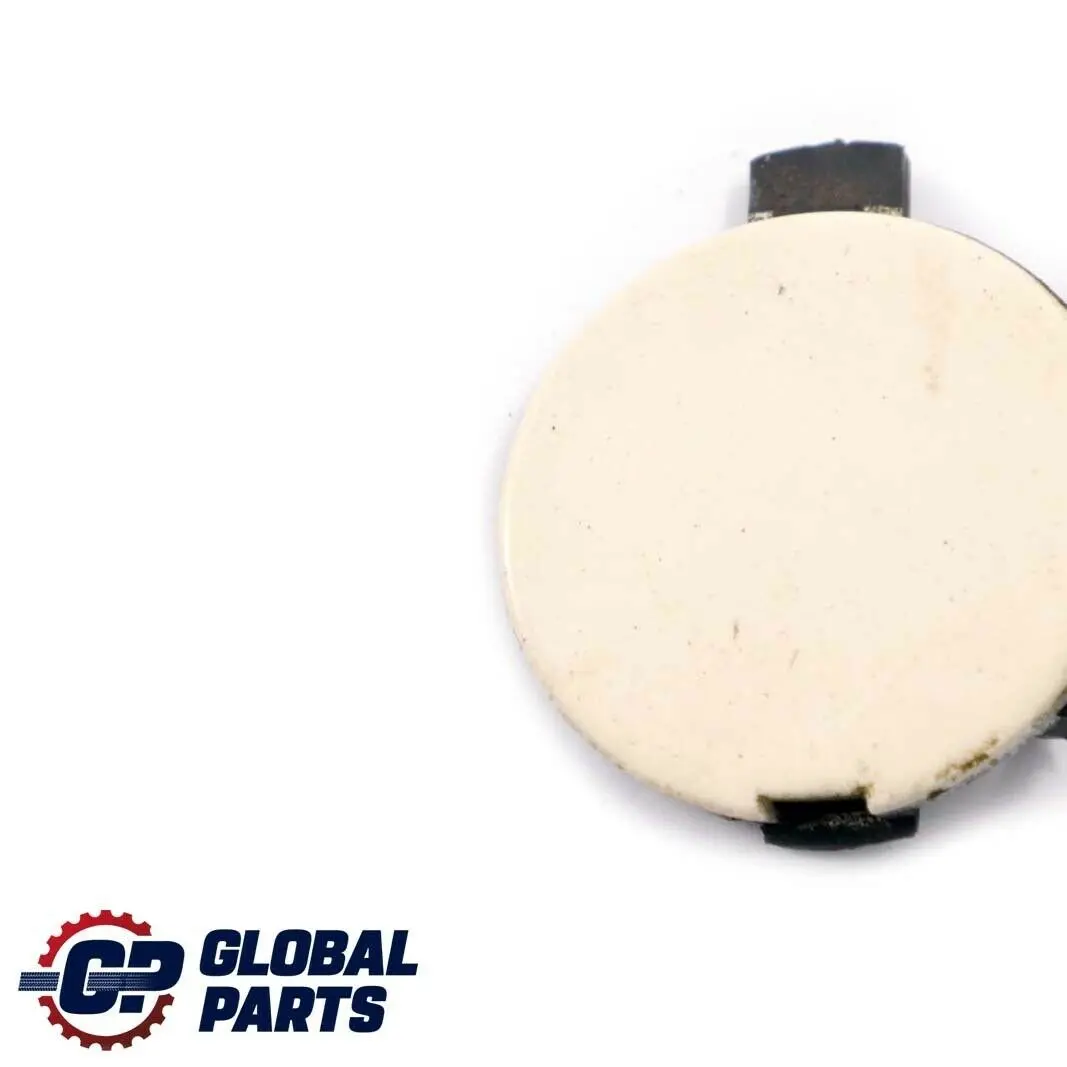 Tapa Embellecedora Remolque Parachoques Trasero Derecha Pepper White para Mini R56 con número de pieza 7264357 Mini R56 Tapa Embellecedora Remolque Parachoques Trasero Derecha Pepper White - SKU 7264357-PW - Número de pieza 7264357