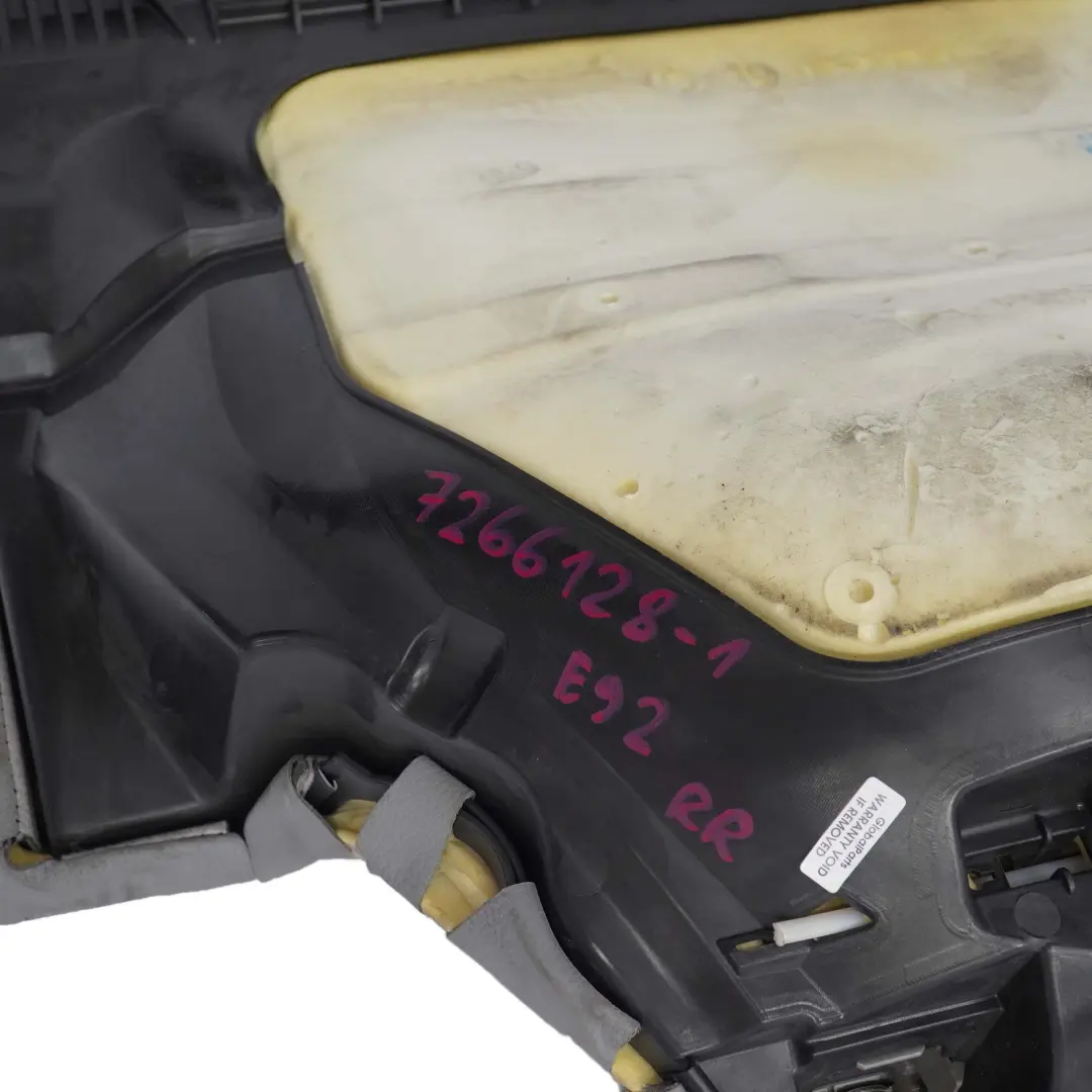 BMW E92 Coupe Gris Cuir Siege Reference Arriere Droite - SKU 7266128-1 - Numéro de pièce 7266128