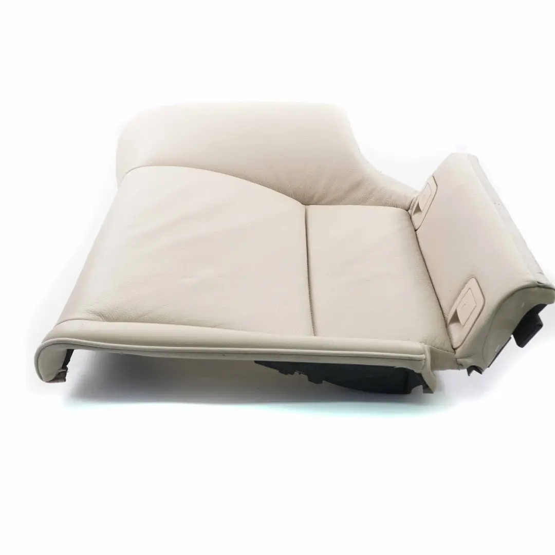 Housse de siège Arriere Droite Cuir Oyster pour BMW E92 Coupe à propos du numéro de pièce 7266138 BMW E92 Coupe Housse de siège Arriere Droite Cuir Oyster - SKU 7266138 - Numéro de pièce 7266138