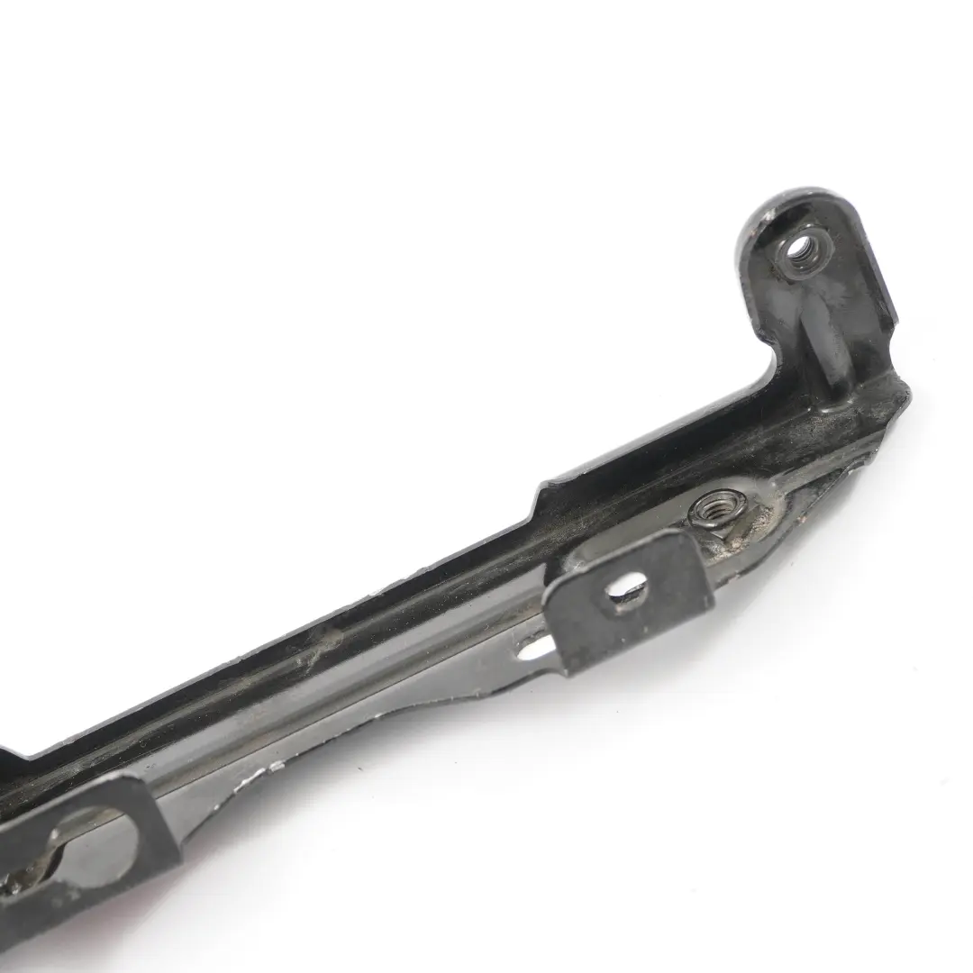 N47N N13 Supporto radiatore supplementare stafa superiore destra per BMW F20 F30 F31 con numero di parte 7266168 BMW F20 F30 F31 N47N N13 Supporto radiatore supplementare stafa superiore destra - SKU 7266168 - Numero di parte 7266168