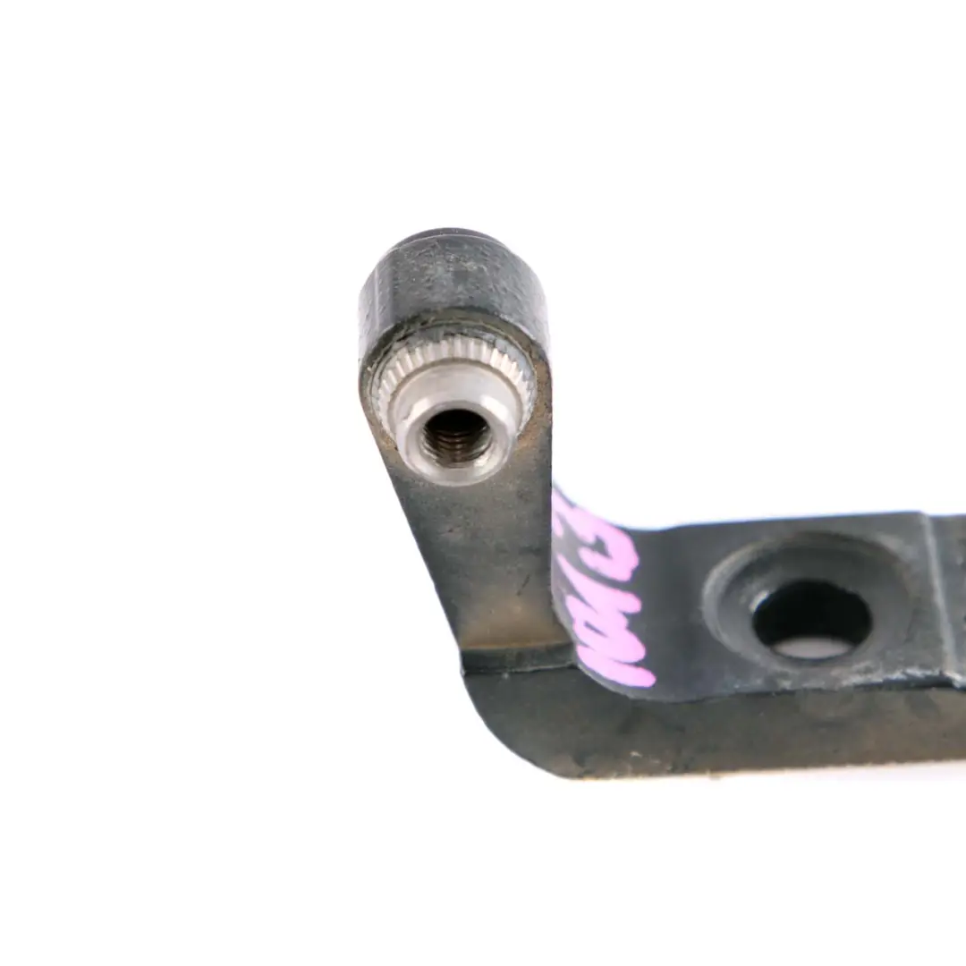 Cerniera porta inferiore anteriore sinistra Nero per BMW i3 I01 con numero di parte 7266675 BMW i3 I01 Cerniera porta inferiore anteriore sinistra Nero - SKU 7266675-BLK - Numero di parte 7266675