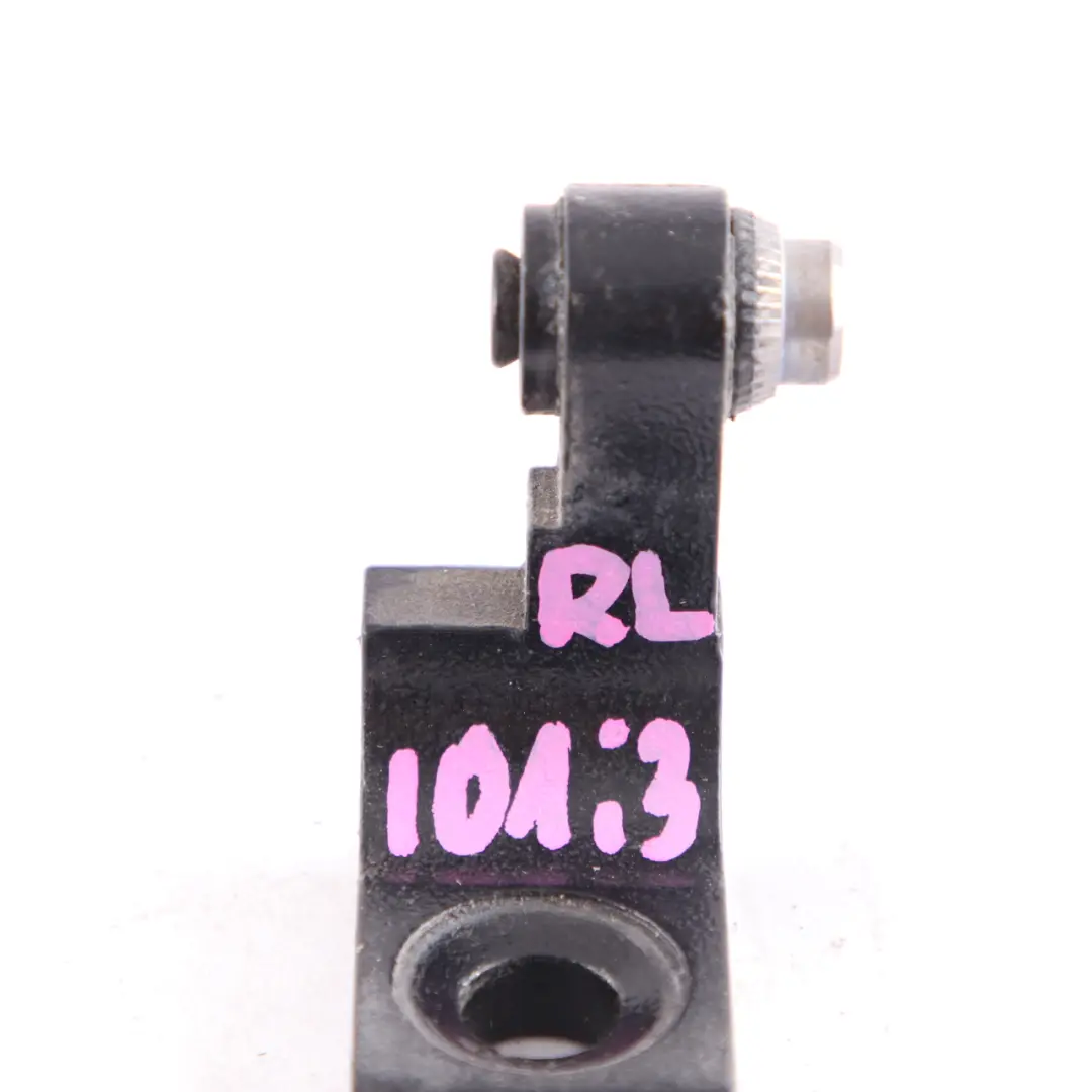 Bisagra Puerta Inferior Trasera Izquierda Negro para BMW i3 I01 con número de pieza 7266717 BMW i3 I01 Bisagra Puerta Inferior Trasera Izquierda Negro - SKU 7266717-BLK - Número de pieza 7266717