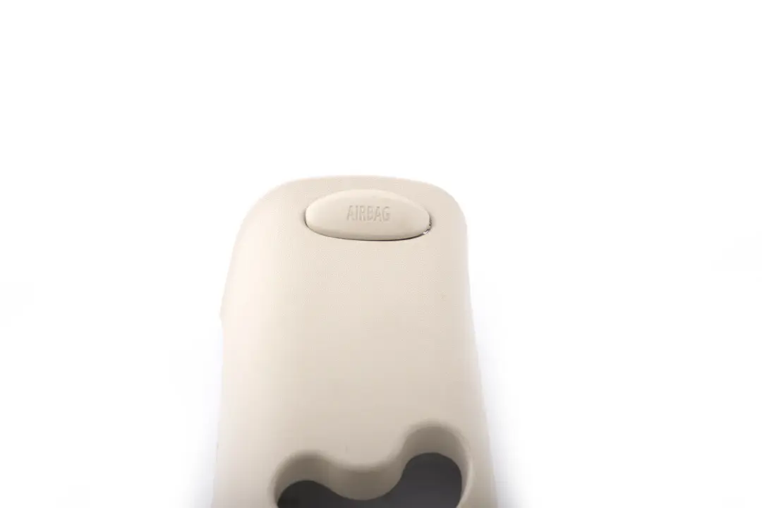 Tapa Columna B Superior Izquierda Beige Claro para Mini Cooper One R56 LCI con número de pieza 7266767 Mini Cooper One R56 LCI Tapa Columna B Superior Izquierda Beige Claro - SKU 7266767 - Número de pieza 7266767