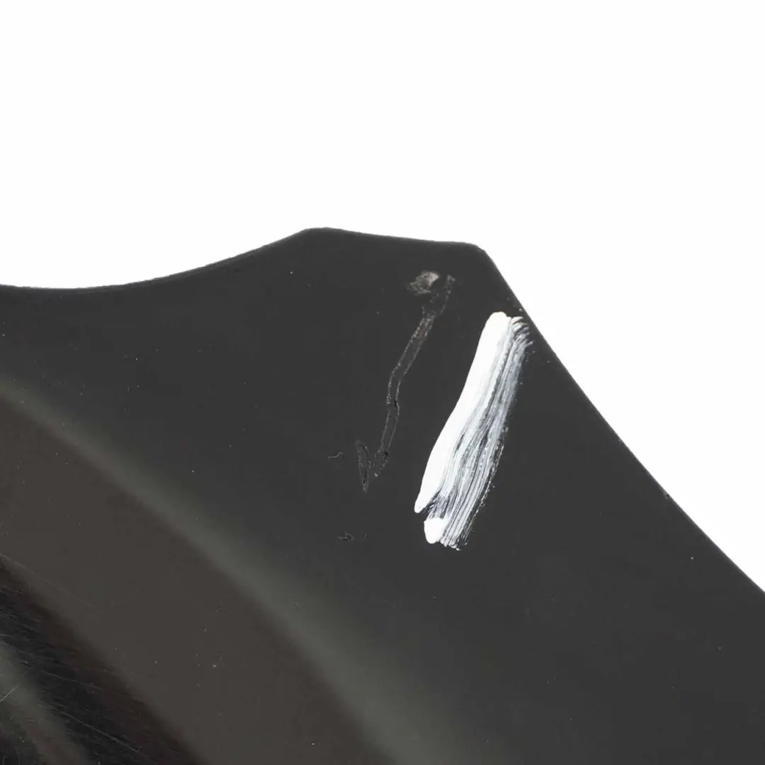 Pannello laterale parafango anteriore destro O/S Schwarz 2 Nero - 668 per BMW X3 F25 con numero di parte 7267323 BMW X3 F25 Pannello laterale parafango anteriore destro O/S Schwarz 2 Nero - 668 - SKU 7267324-SCH - Numero di parte 7267323