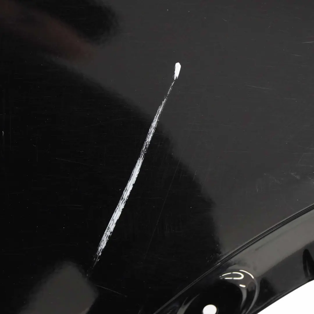 Pannello laterale parafango anteriore destro O/S Schwarz 2 Nero - 668 per BMW X3 F25 con numero di parte 7267323 BMW X3 F25 Pannello laterale parafango anteriore destro O/S Schwarz 2 Nero - 668 - SKU 7267324-SCH - Numero di parte 7267323