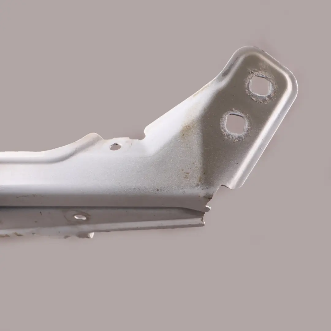 Pannello laterale parafango staffa inferiore destra Alpine White 300 per BMW X3 F25 con numero di parte 7267326 BMW X3 F25 Pannello laterale parafango staffa inferiore destra Alpine White 300 - SKU 7267326-AW - Numero di parte 7267326