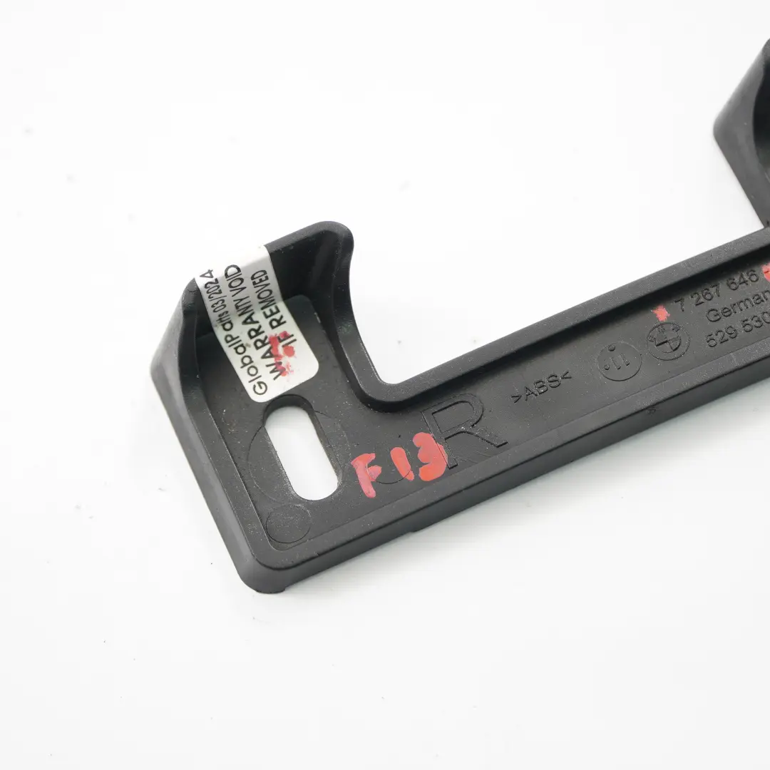 Staffa paraurti anteriore BMW F06 F12 F13 Supporto supporto destro per con numero di parte 7267646 Staffa paraurti anteriore BMW F06 F12 F13 Supporto supporto destro - SKU 7267646 - Numero di parte 7267646