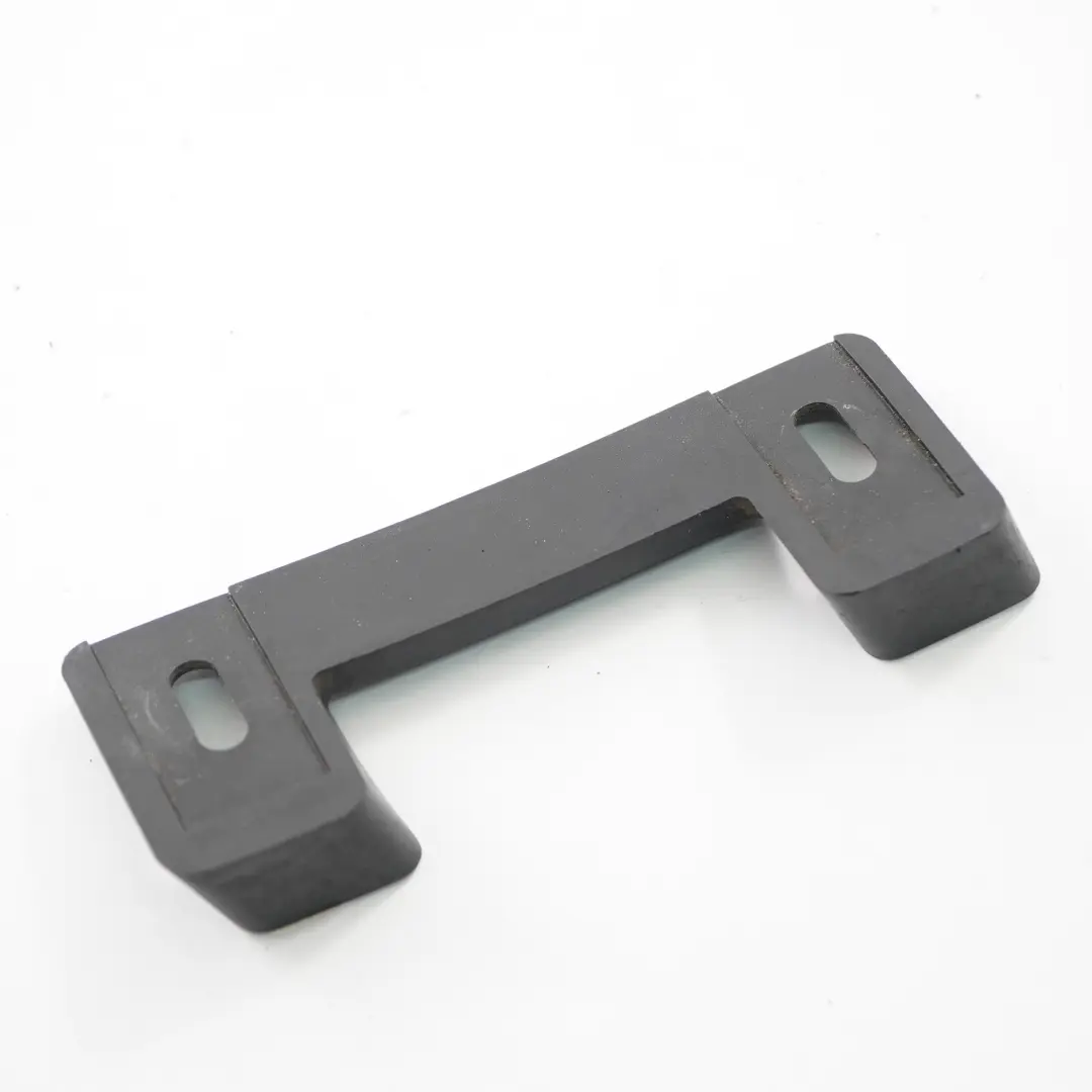 Staffa paraurti anteriore BMW F06 F12 F13 Supporto supporto destro per con numero di parte 7267646 Staffa paraurti anteriore BMW F06 F12 F13 Supporto supporto destro - SKU 7267646 - Numero di parte 7267646