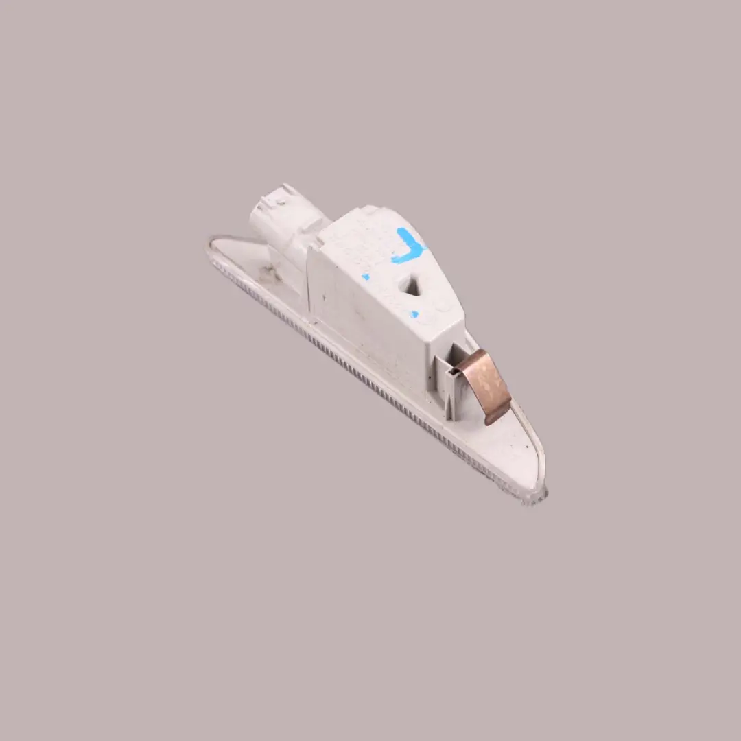 Indicatore Luminoso Lampeggiante BMW X3 F25 Parafango Anteriore Sinistro per con numero di parte 7267977 Indicatore Luminoso Lampeggiante BMW X3 F25 Parafango Anteriore Sinistro - SKU 7267977 - Numero di parte 7267977