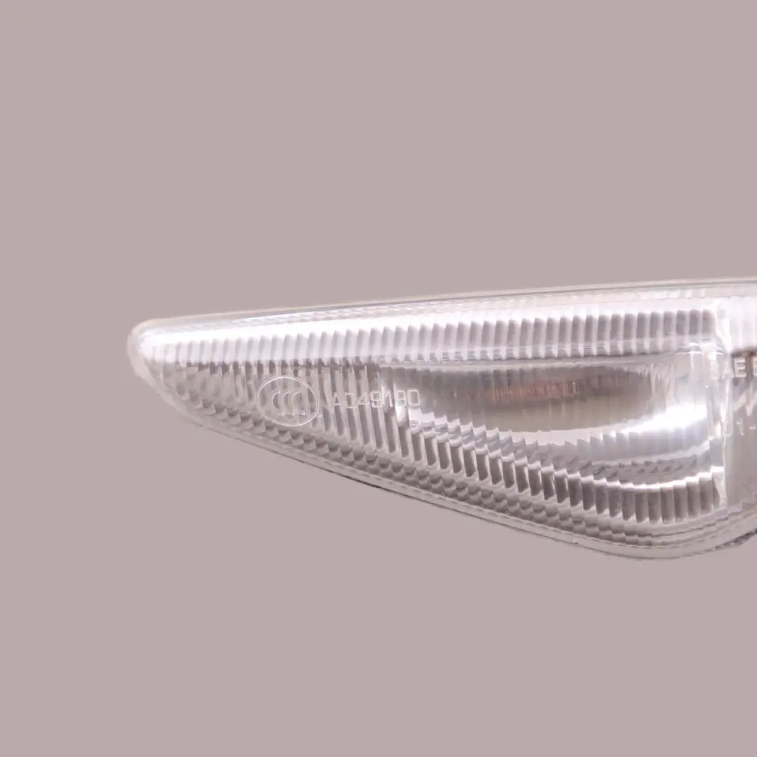 Feu clignotant Aile Avant Droite pour BMW X3 F25 à propos du numéro de pièce 7267978 BMW X3 F25 Feu clignotant Aile Avant Droite - SKU 7267978 - Numéro de pièce 7267978