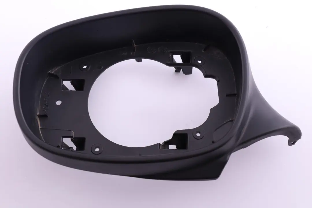 Left N/S Supporting Ring Wing Mirror Housing to BMW 3 Series E90 E91 LCI with Part number 7268263 BMW 3 Series E90 E91 LCI Left N/S Supporting Ring Wing Mirror Housing - SKU 7268263 - Part number 7268263