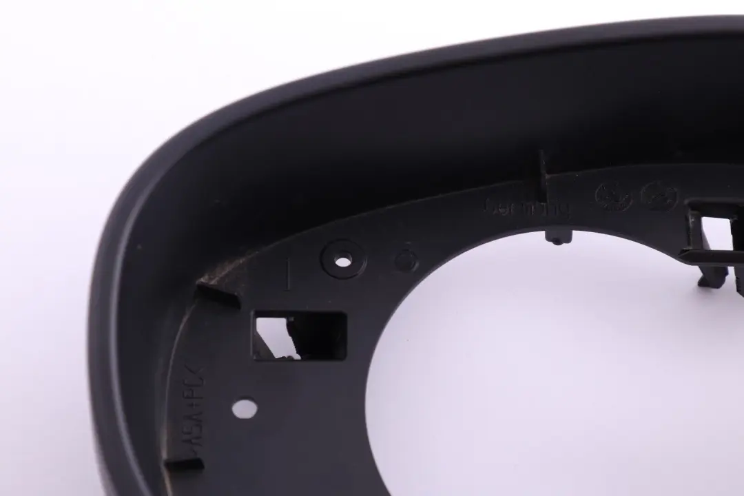 Left N/S Supporting Ring Wing Mirror Housing to BMW 3 Series E90 E91 LCI with Part number 7268263 BMW 3 Series E90 E91 LCI Left N/S Supporting Ring Wing Mirror Housing - SKU 7268263 - Part number 7268263