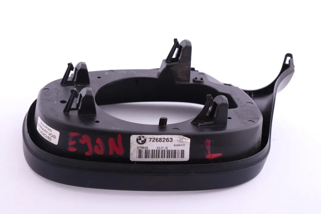 Série 3 E90 E91 LCI Gauche Support Anneau Rétroviseur pour BMW à propos du numéro de pièce 7268263 BMW Série 3 E90 E91 LCI Gauche Support Anneau Rétroviseur - SKU 7268263 - Numéro de pièce 7268263