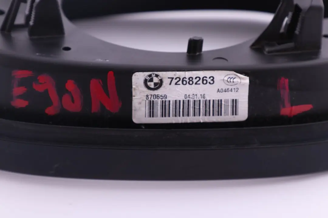 BMW E90 E91 LCI Anello supporto sinistro Alloggiamento specchietto - SKU 7268263 - Numero di parte 7268263