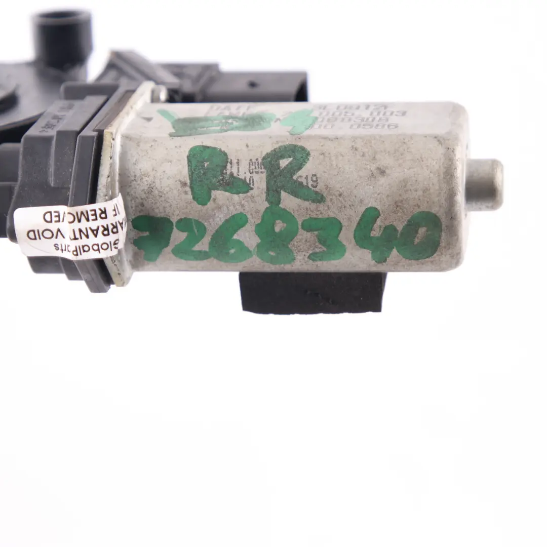 Motore alzacristalli posteriore destro per BMW E84 con numero di parte 7268340 BMW E84 Motore alzacristalli posteriore destro - SKU 7268340 - Numero di parte 7268340
