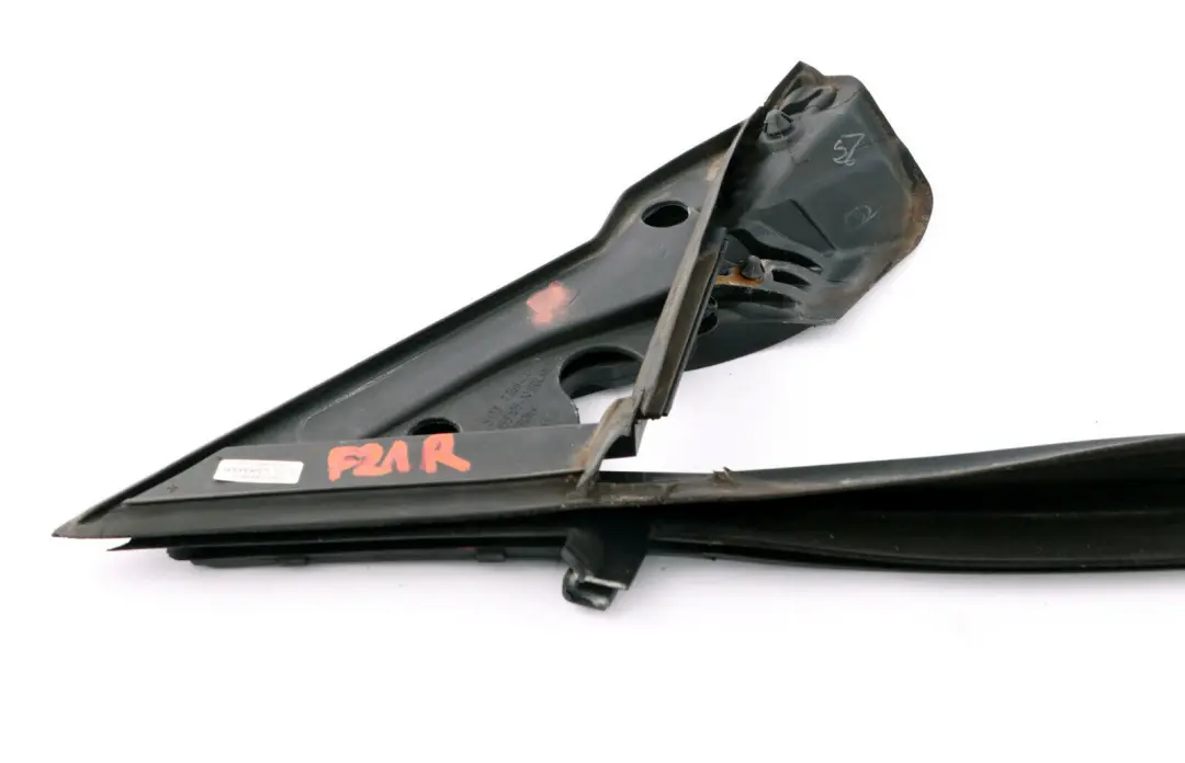 Joint de guide de fenêtre Joint de porte avant droite pour BMW 1 2 F21 F22 F23 à propos du numéro de pièce 7268420 BMW 1 2 F21 F22 F23 Joint de guide de fenêtre Joint de porte avant droite - SKU 7268420 - Numéro de pièce 7268420