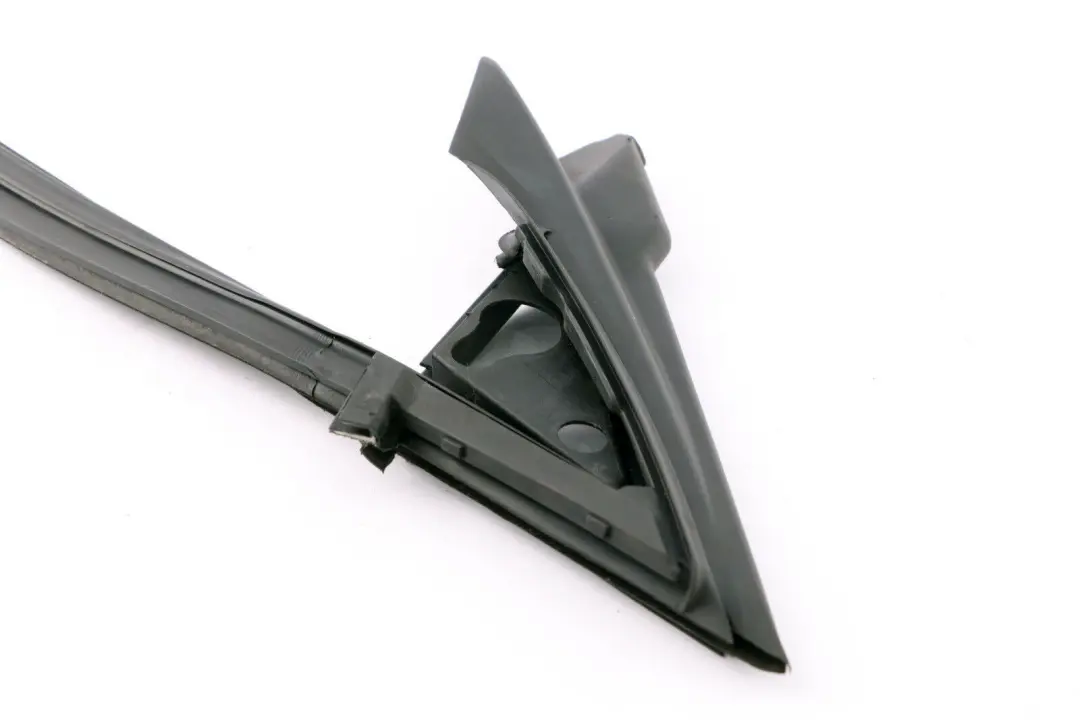 Joint de guide de fenêtre Joint de porte avant droite pour BMW 1 2 F21 F22 F23 à propos du numéro de pièce 7268420 BMW 1 2 F21 F22 F23 Joint de guide de fenêtre Joint de porte avant droite - SKU 7268420 - Numéro de pièce 7268420