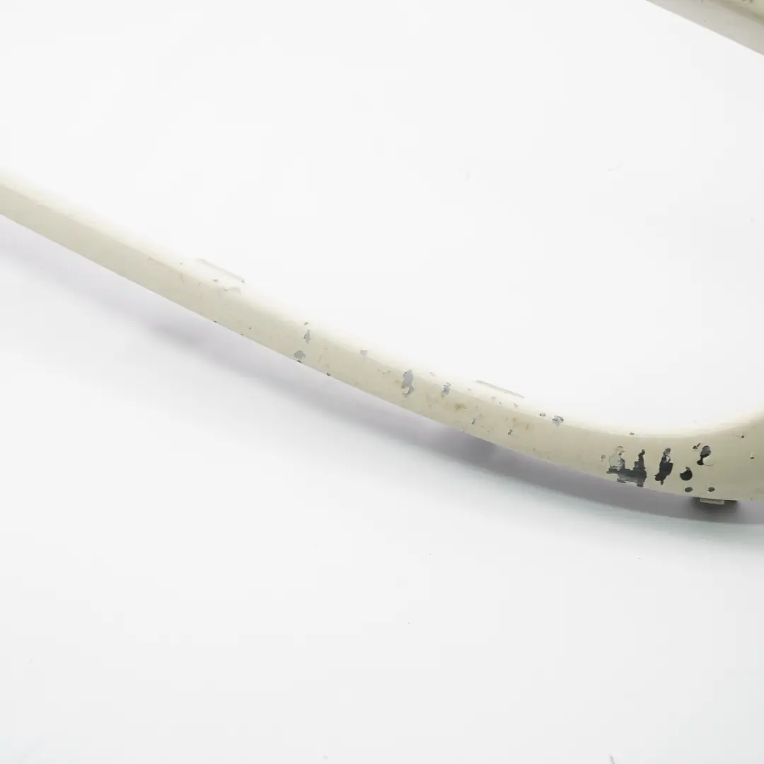 Paraurti anteriore Modanatura ingresso Pepper White 850 per Mini Cooper S R56 LCI con numero di parte 7268744 Mini Cooper S R56 LCI Paraurti anteriore Modanatura ingresso Pepper White 850 - SKU 7268744-PW - Numero di parte 7268744