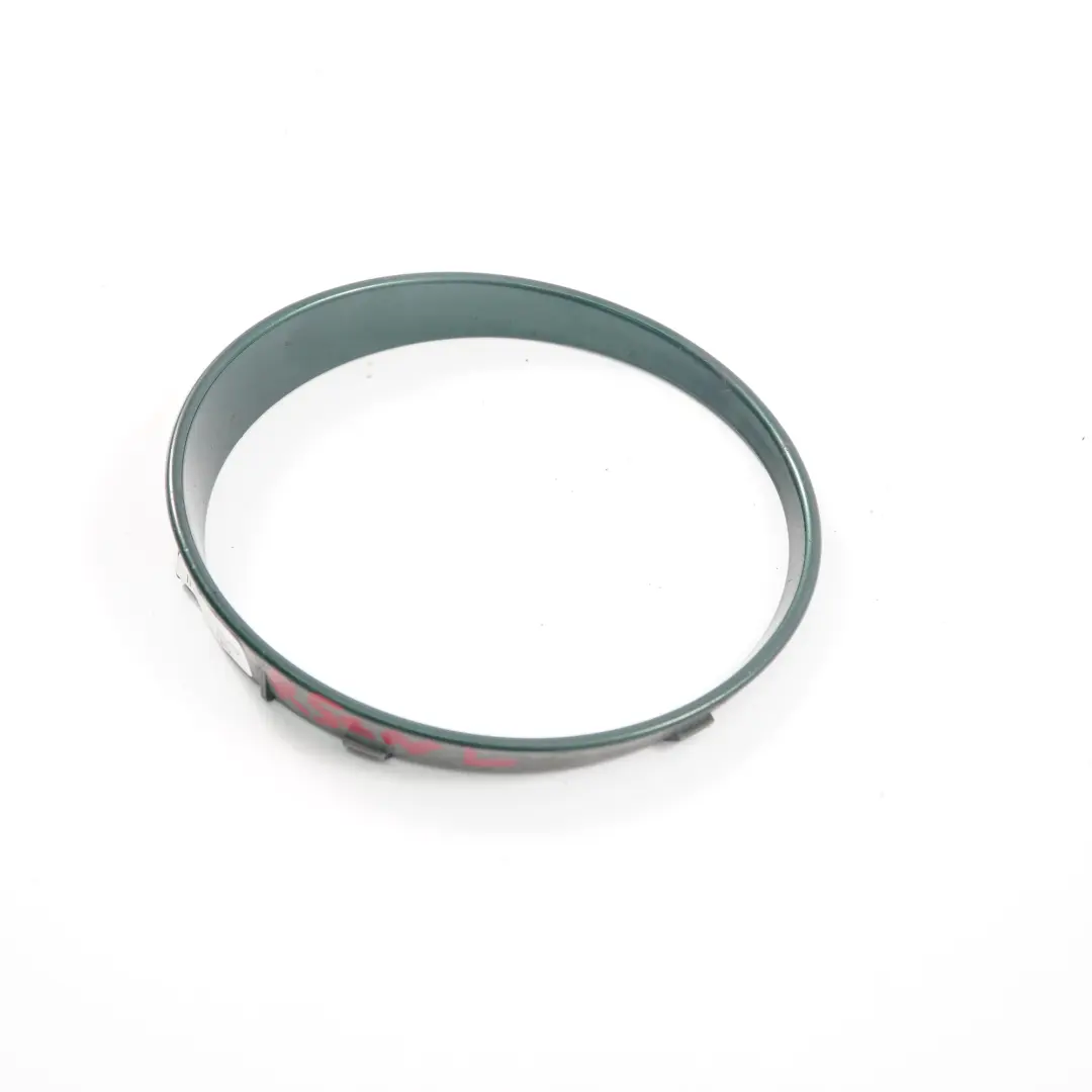 Nebelscheinwerfer Blende Links British Racing Gruen II - B22 für Mini R55 R56 LCI mit Teilenummer 7268747 Mini R55 R56 LCI Nebelscheinwerfer Blende Links British Racing Gruen II - B22 - SKU 7268747-BRGII - Teilenummer 7268747