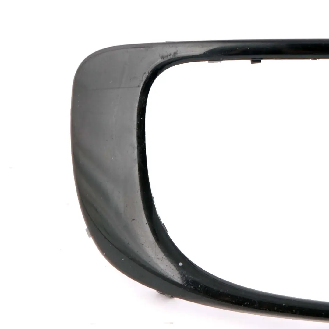 Moldura de Entrada de Aire Parachoques Delantero Midnight Black A94 para Mini R56 LCI con número de pieza 7268752 Mini R56 LCI Moldura de Entrada de Aire Parachoques Delantero Midnight Black A94 - SKU 7268752-MNB - Número de pieza 7268752