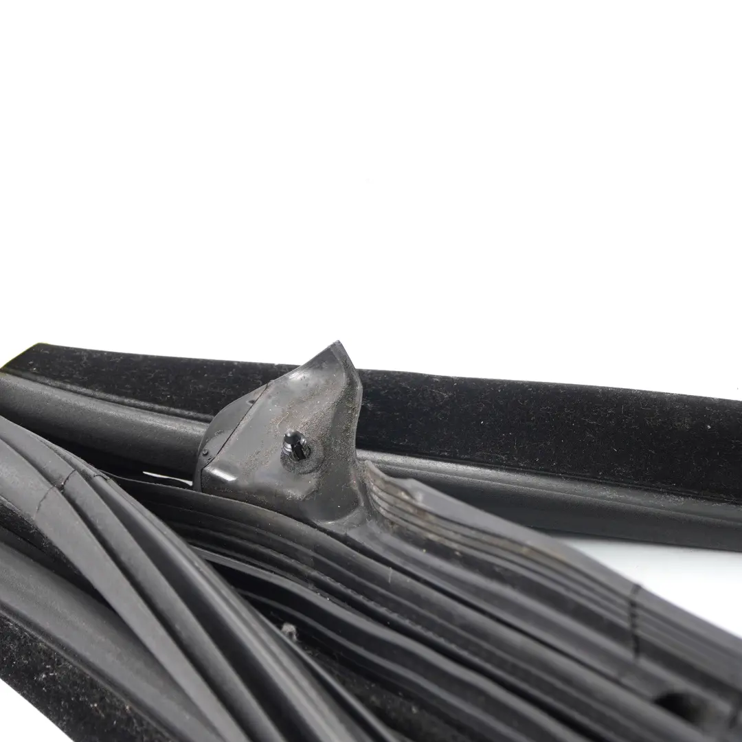 Door Seal Weatherstrip Front Left to BMW F13 with Part number 7268799 BMW F13 Door Seal Weatherstrip Front Left - SKU 7268799 - Part number 7268799