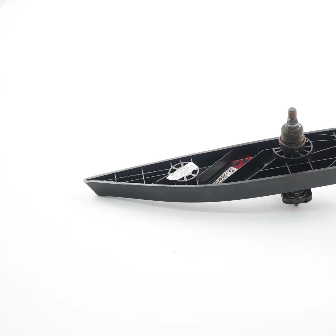 Wischachslager Heckscheibenwischanlage Abdeckung Panel für BMW F31 Kombi mit Teilenummer 7268921 BMW F31 Kombi Wischachslager Heckscheibenwischanlage Abdeckung Panel - SKU 7268921-2 - Teilenummer 7268921