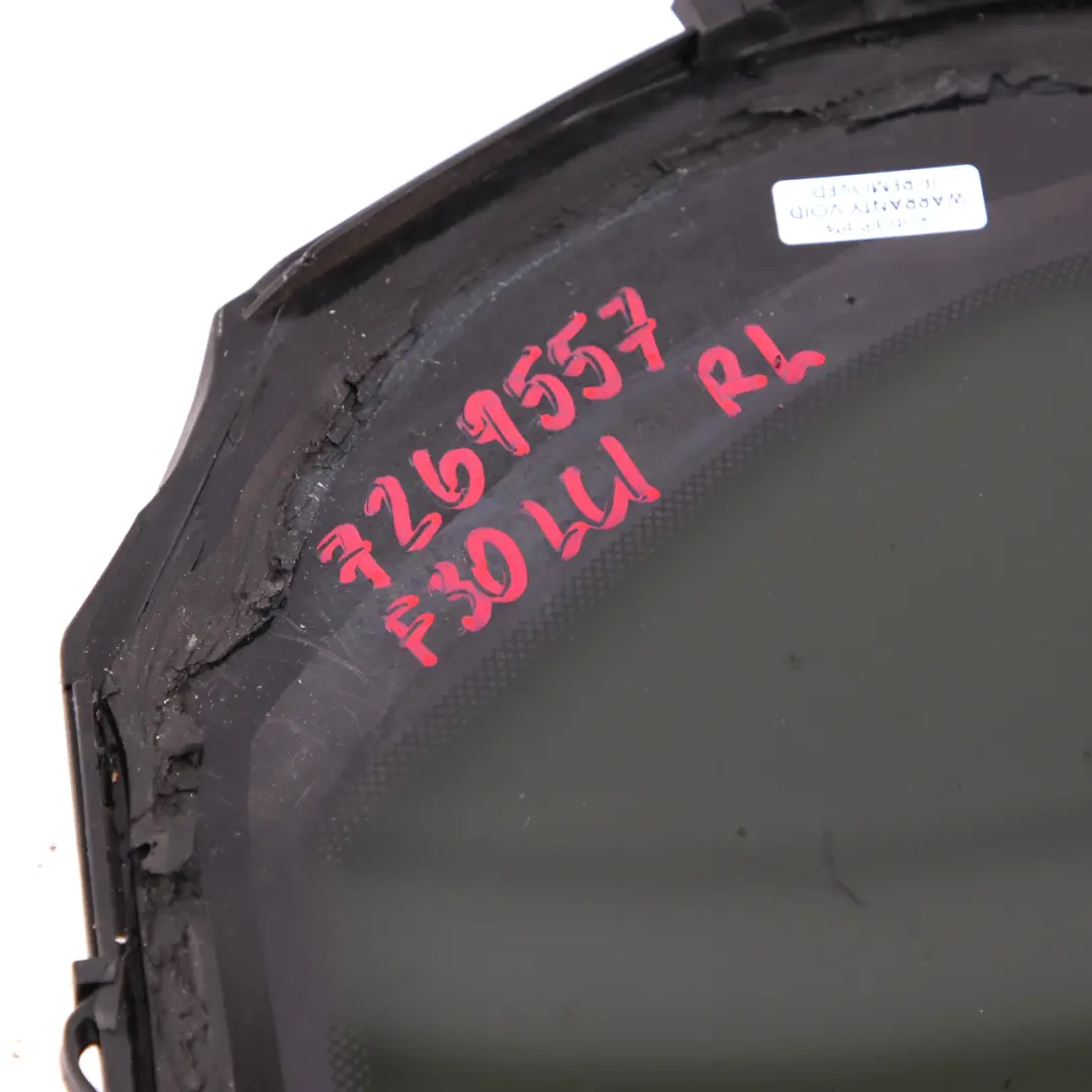 Tür Feste Seiten Scheibe Glas Verglasung Getönt SSG Hinten Links AS3 für BMW F30 mit Teilenummer 7269557 BMW F30 Tür Feste Seiten Scheibe Glas Verglasung Getönt SSG Hinten Links AS3 - SKU 7269557 - Teilenummer 7269557