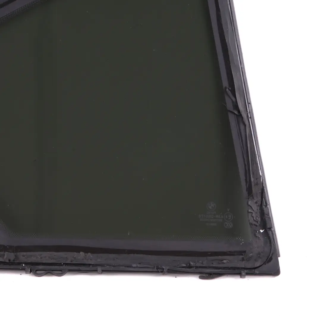 Tür Feste Seiten Scheibe Glas Verglasung Getönt SSG Hinten Links AS3 für BMW F30 mit Teilenummer 7269557 BMW F30 Tür Feste Seiten Scheibe Glas Verglasung Getönt SSG Hinten Links AS3 - SKU 7269557 - Teilenummer 7269557