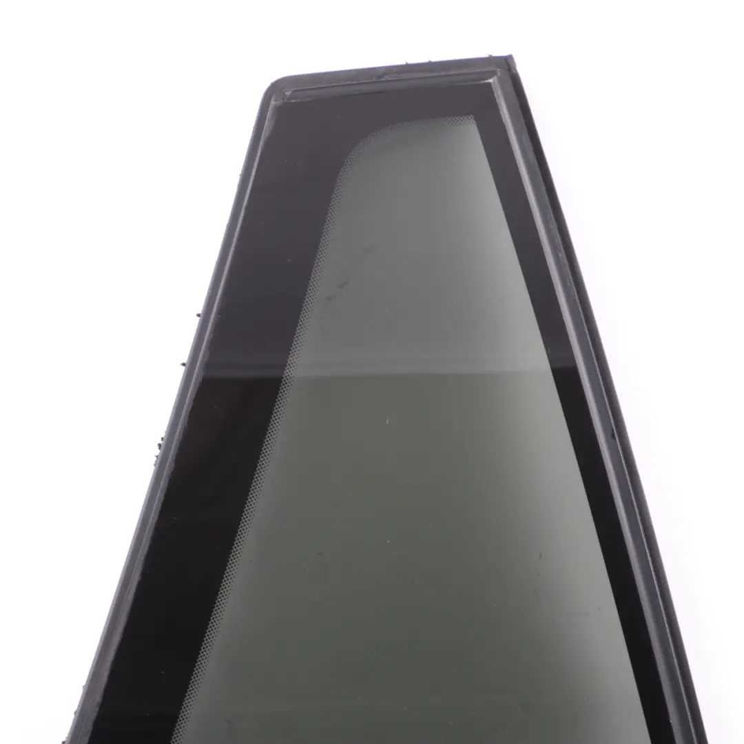 Heck Scheibe Glas Tür Dreieck AS3 Getönt Rechts für BMW F31 Touring mit Teilenummer 7269560 BMW F31 Touring Heck Scheibe Glas Tür Dreieck AS3 Getönt Rechts - SKU 7269560 - Teilenummer 7269560