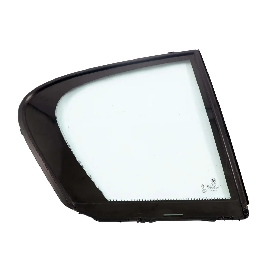 Puerta Trasera Derecha Ventana Fija Del Cuarto AS2 para BMW F20 con número de pieza 7269562 BMW F20 Puerta Trasera Derecha Ventana Fija Del Cuarto AS2 - SKU 7269562 - Número de pieza 7269562