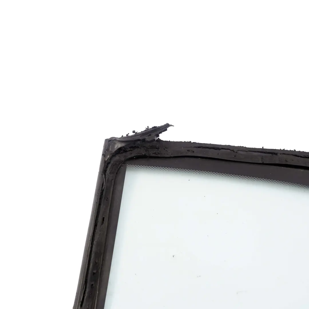 Right Door O/S Fixed Quarter Window Glass AS2 to BMW F20 Rear with Part number 7269562 BMW F20 Rear Right Door O/S Fixed Quarter Window Glass AS2 - SKU 7269562 - Part number 7269562