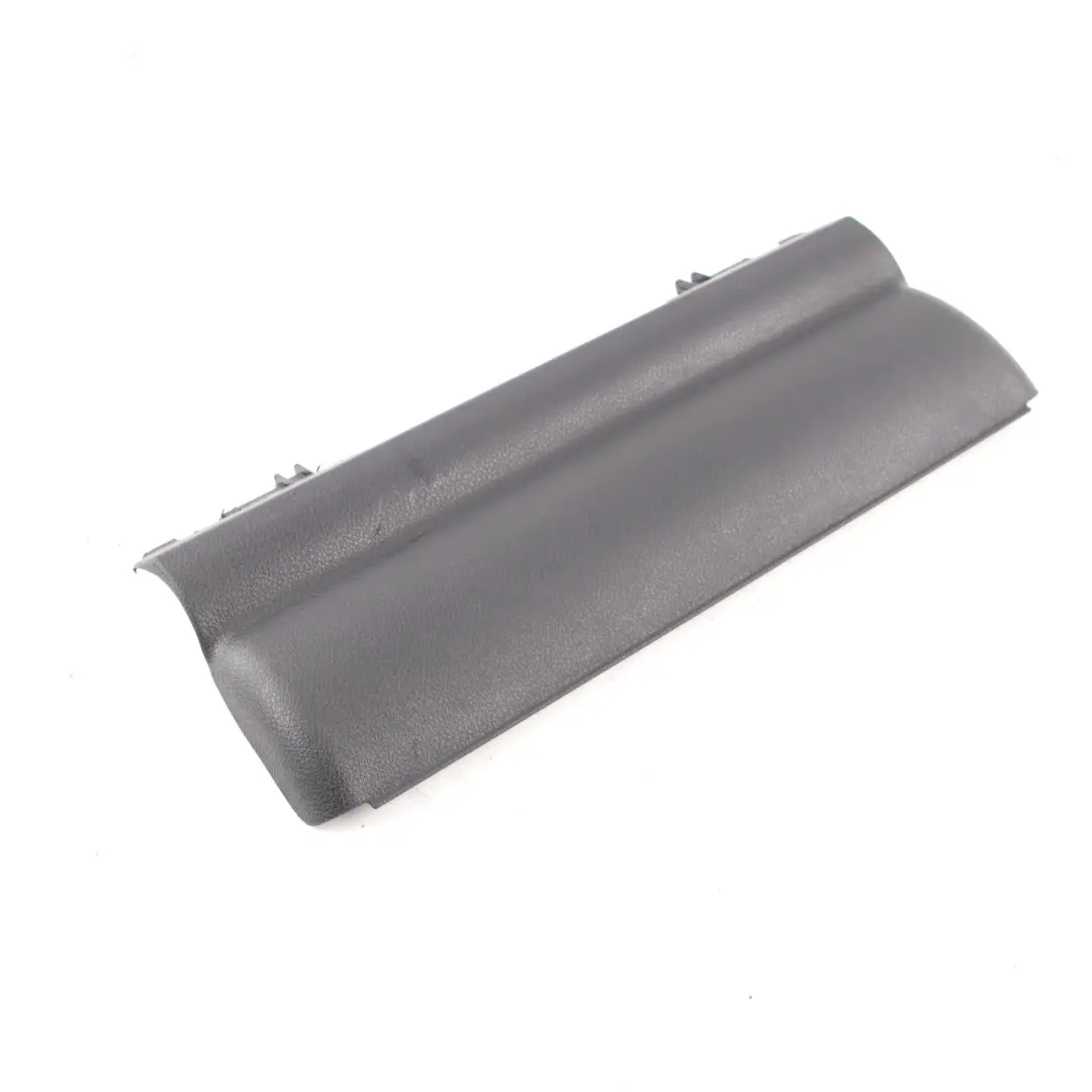 Panneau garniture inférieur dossier siège avant en cuir noir pour BMW F12 F33 à propos du numéro de pièce 7269689 BMW F12 F33 Panneau garniture inférieur dossier siège avant en cuir noir - SKU 7269689 - Numéro de pièce 7269689